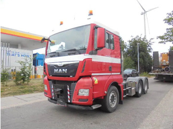 Vilcējs MAN TGX 33.480