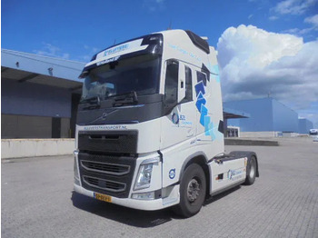 Vilcējs VOLVO FH 460