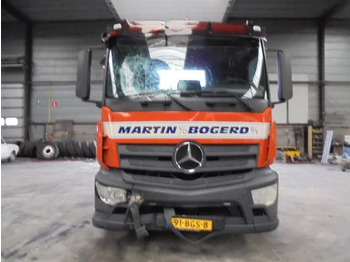 Vilcējs Mercedes-Benz Antos 1832 CABINE SCHADE FOR PARTS: foto 2