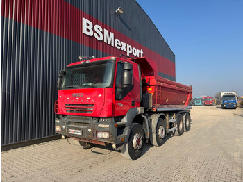 Kravas automašīna pašizgāzējs IVECO Trakker