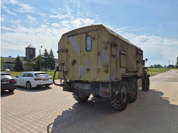 Kravas automašīna ar slēgto virsbūvi Ural Ural 375 box truck: foto 4