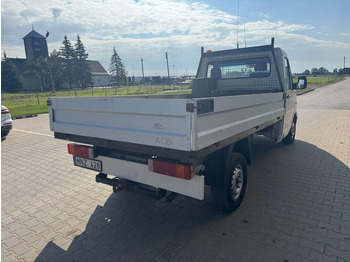 Automašīna ar kravas platformu Volkswagen LT 28: foto 3