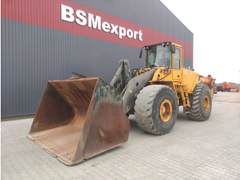 Riteņu iekrāvējs VOLVO L220