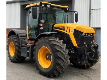 Traktors JCB Fastrac 4220