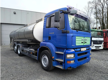 Autocisterna pārvadāšana piena MAN TGA 26.360 INSULATED INOX TANK - 2 COMP - AIRCO - LIFT/STEERING AXLE: foto 3