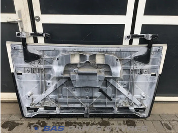 Radiatora reste - Kravas automašīna DAF XF106: foto 2