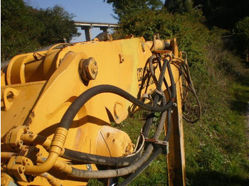 LIEBHERR A900LI  līzingu LIEBHERR A900LI: foto 1