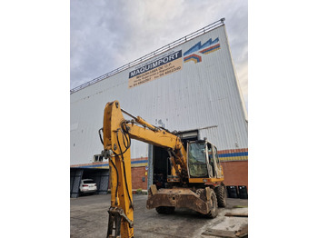 Riteņu ekskavators LIEBHERR A 904 C