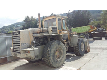 Riteņu iekrāvējs VOLVO L90