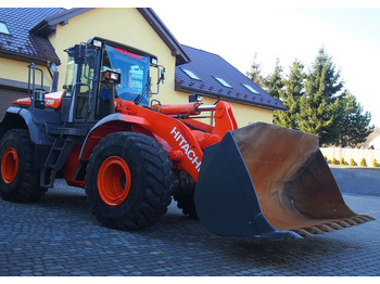 Riteņu iekrāvējs HITACHI ZW250