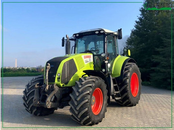 Traktors CLAAS Axion 840