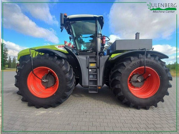 Traktors CLAAS Xerion 5000