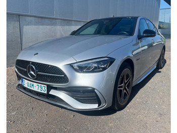 Sedans MERCEDES-BENZ