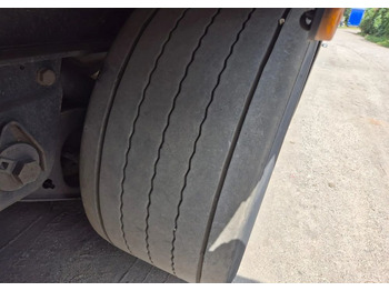 Piekabe ar tentu Fliegl Tandem 3 osie: foto 5