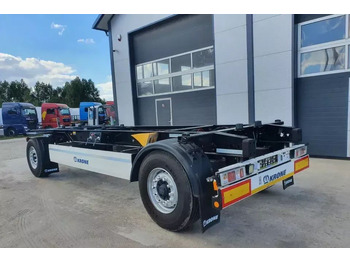 Piekabe noņemamā virsbūve/ Konteineru vedējs KRONE