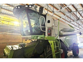 Labības kombains CLAAS Tucano 450