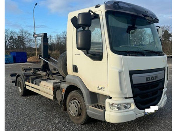 Pacēlājs ar āķi DAF LF 250