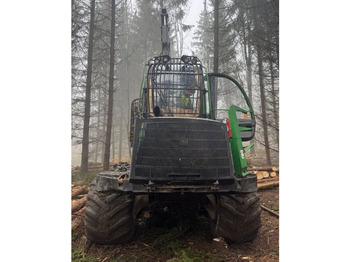 Forvarders John Deere 1010E 8W: foto 4