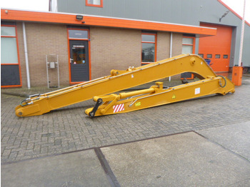 Strēle KOMATSU