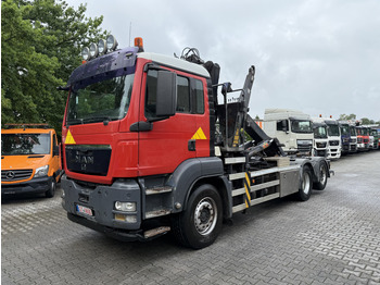 Pacēlājs ar āķi MAN TGS 26.360