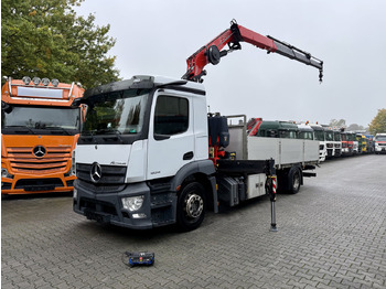 Kravas auto ar manipulatoru MERCEDES-BENZ Actros 1824