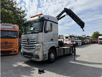 Vilcējs MERCEDES-BENZ Actros 1842