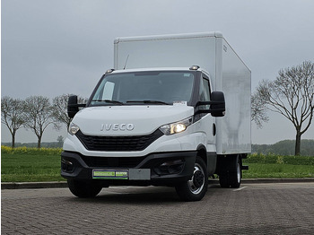 Furgons ar slēgtā virsbūve IVECO Daily 35c16