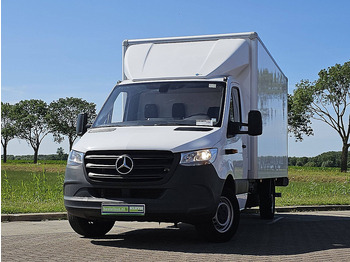 Furgons ar slēgtā virsbūve MERCEDES-BENZ Sprinter 317