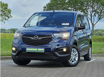 Mazs furgons OPEL