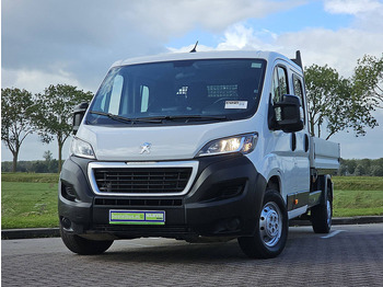 Automašīna ar kravas platformu PEUGEOT Boxer