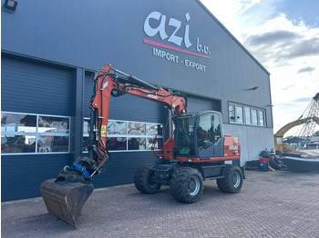 Riteņu ekskavators ATLAS