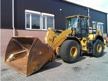 Riteņu iekrāvējs CATERPILLAR 950M