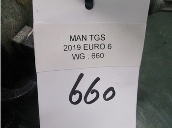 Rāmis/ Šasija - Kravas automašīna MAN 81.96210-0601 motor steun TGS nieuwe: foto 3
