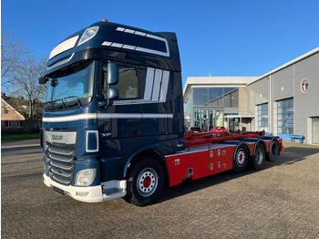 Pacēlājs ar āķi DAF XF 106 530