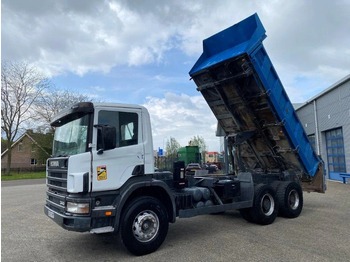Kravas automašīna pašizgāzējs Scania 114-340 / 6X4 / 2 SIDE TIPPER / BIG AXLE / FULL-STEEL / DRUM BRAKES / MANUAL / 1999: foto 2