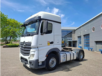 Vilcējs MERCEDES-BENZ Actros 1945