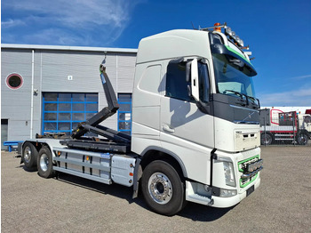 Pacēlājs ar āķi Volvo FH4-500 / VEB+ / HOOK 22 TON / LIFT+LENKACHSE / TUV:02-02-2026 / FULL-AIR / LWDS / NAVI / ALCOA / AUTOMATIC / EURO-6 / 2017: foto 4 Pacēlājs ar āķi Volvo FH4-500 / VEB+ / HOOK 22 TON / LIFT+LENKACHSE / TUV:02-02-2026 / FULL-AIR / LWDS / NAVI / ALCOA / AUTOMATIC / EURO-6 / 2017: foto 4