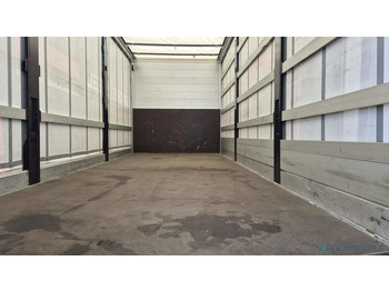 Kravas automašīna ar tentu DAF LF 290 FA Sleeper Cab EURO 6 - valník s plachtou: foto 4