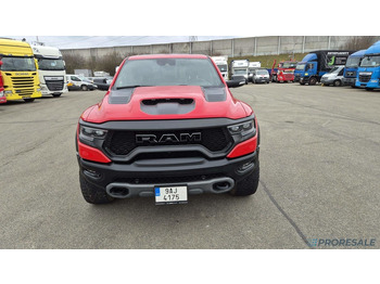 Pikaps DODGE RAM 1500 TRX 6.2 HEMI V8 Supercharged 523kW: foto 2