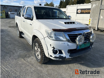 Vieglā automašīna TOYOTA Hilux