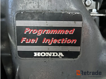 Citas iekārtas 2002 Båtmotor  Honda 130 hk Four Stroke: foto 5