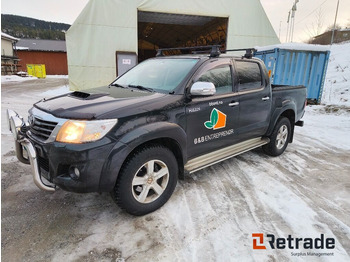 Vieglā automašīna TOYOTA Hilux