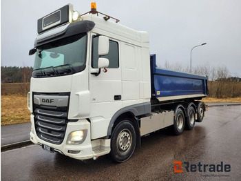 Kravas automašīna pašizgāzējs DAF XF 530