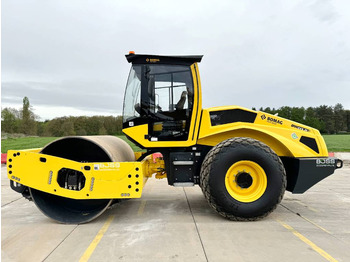 Veltnis BOMAG