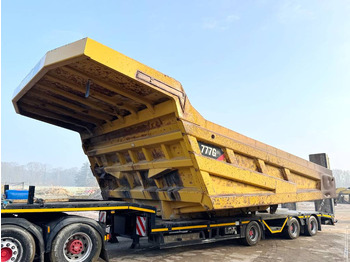Karjeru pašizgāzējs CATERPILLAR 777