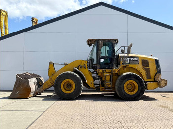 Riteņu iekrāvējs CATERPILLAR 950M