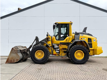 Riteņu iekrāvējs VOLVO L70H
