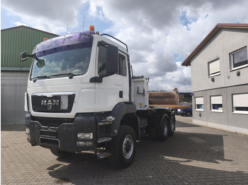 Kravas automašīna pašizgāzējs MAN TGS 26.400