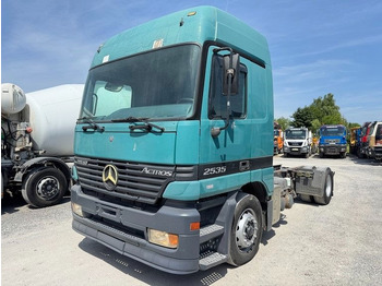 Šasija kravas automašīna MERCEDES-BENZ Actros 1835