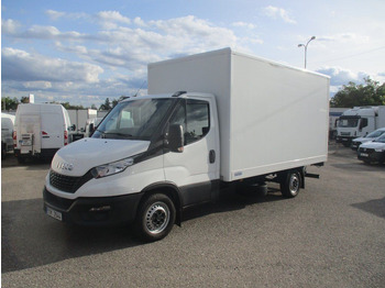 Furgons ar slēgtā virsbūve IVECO Daily 35s16